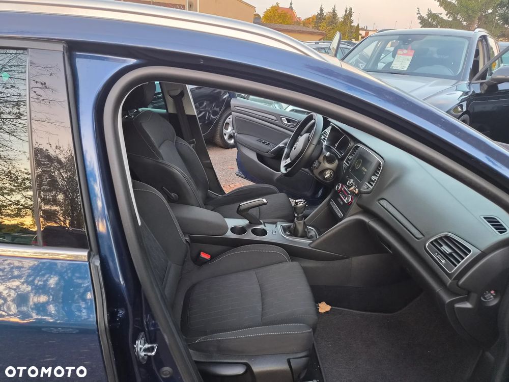 Renault Megane - 24