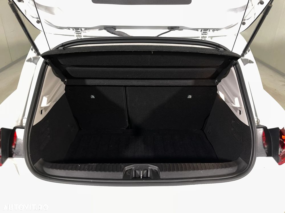 Renault Clio TCe 90 EQUILIBRE - 13