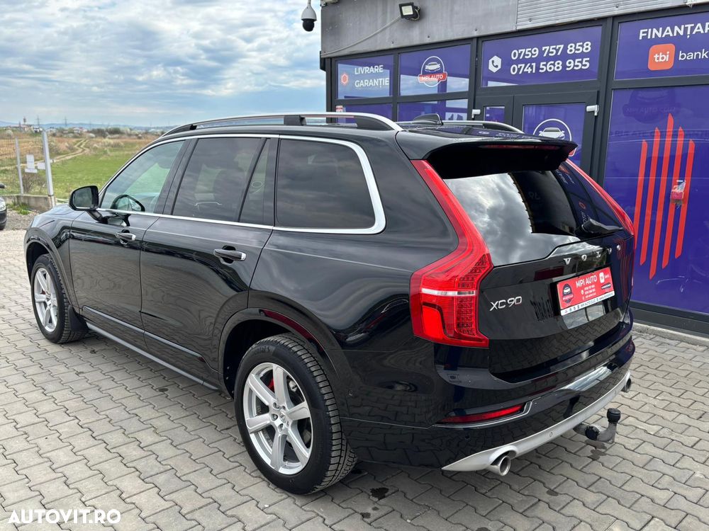 Volvo XC 90 D5 AWD Geartronic Inscription - 4