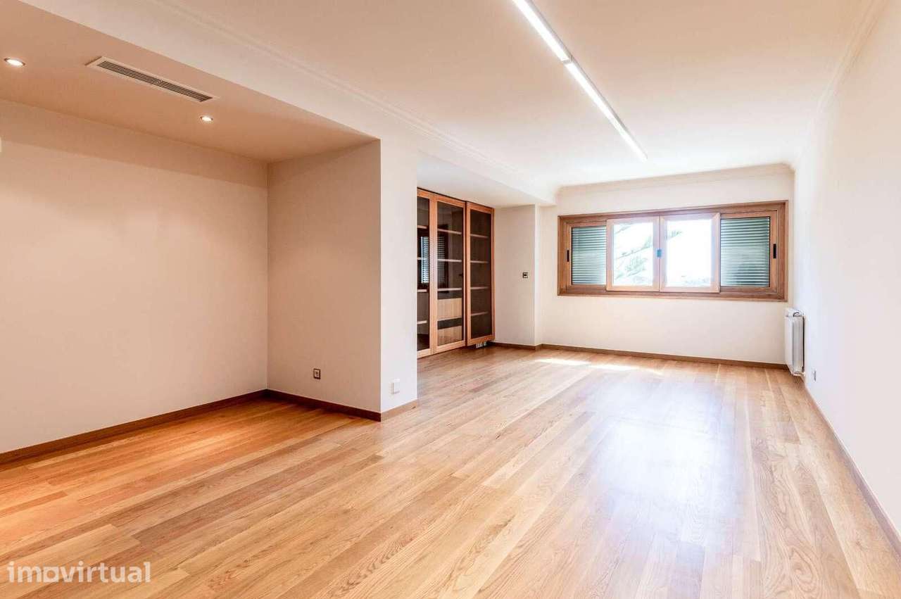 Apartamento T2 com estacionamento, Estoril, Cascais - Grande imagem: 4/40