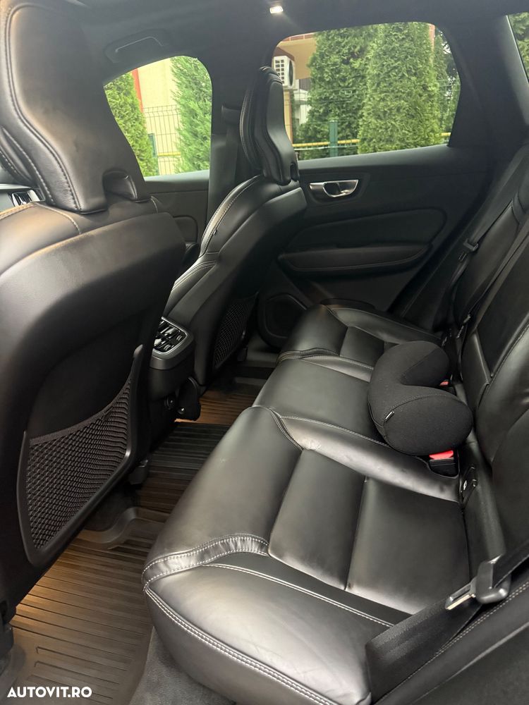 Volvo XC 60 B5 B AWD Geartronic RDesign - 17