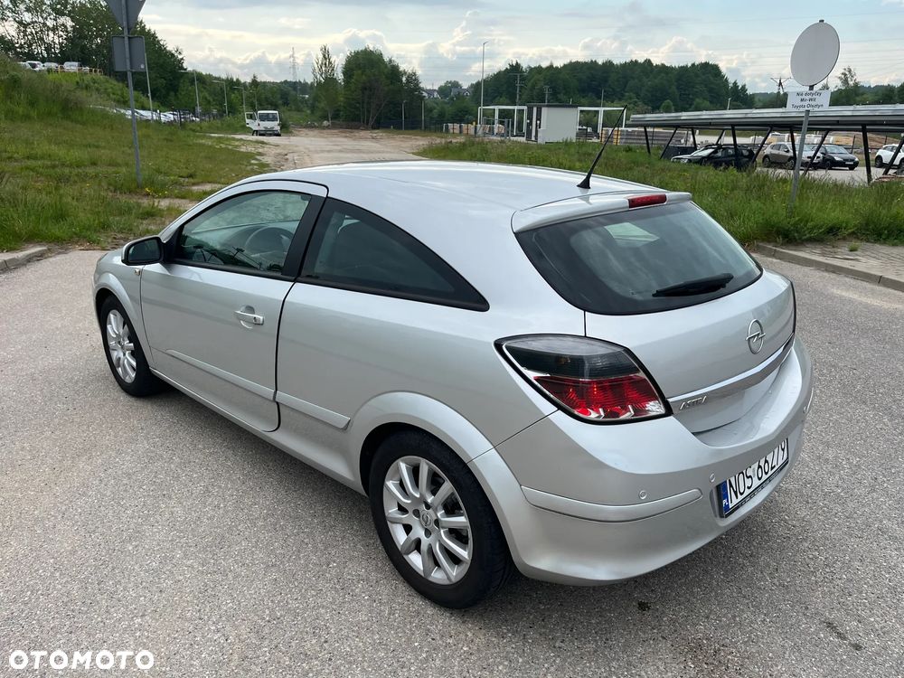 Opel Astra 1.4 Cosmo - 4