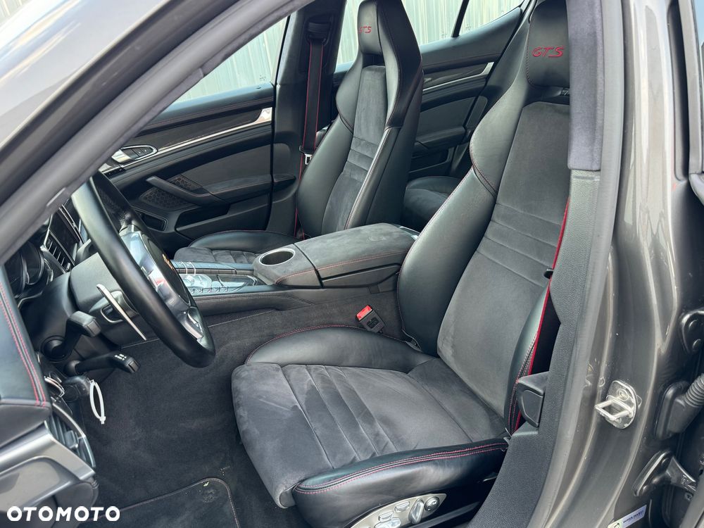 Porsche Panamera - 7