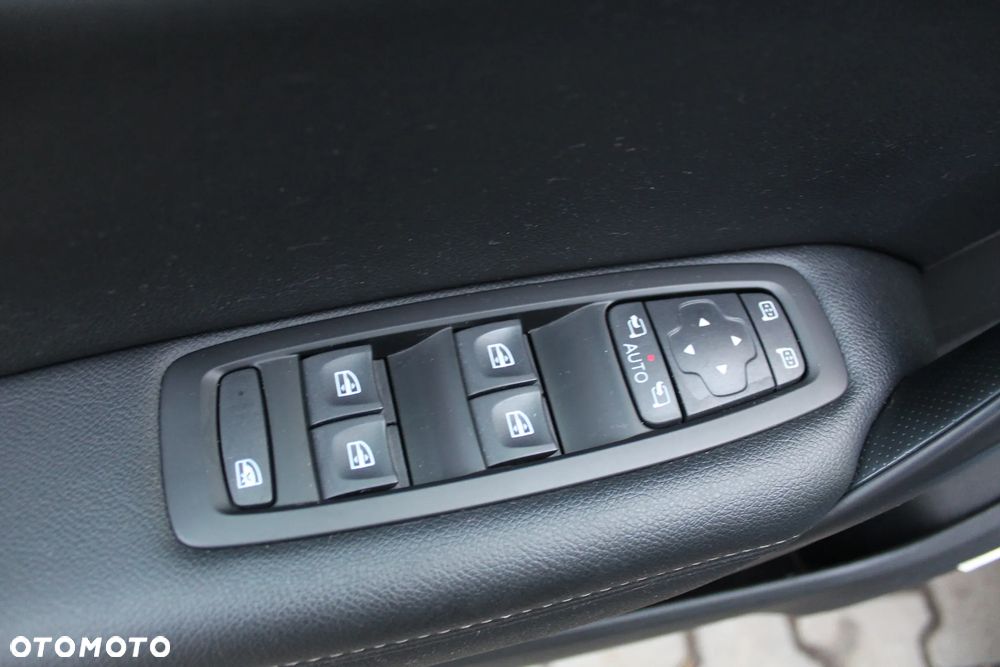 Renault Megane 1.2 16V TCe Energy Bose - 15