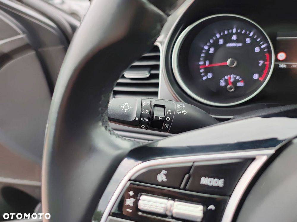 Kia Ceed 1.5 T-GDI M - 23