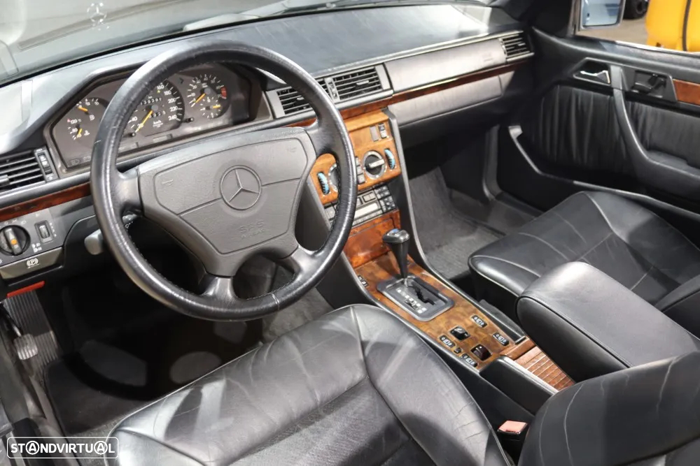 Mercedes-Benz E 220 - 8