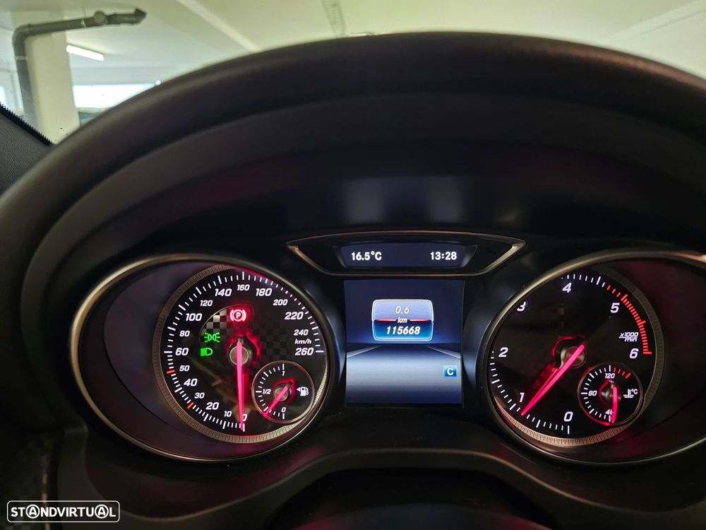 Mercedes-Benz A 180 d Fleet Pack Urban - 11