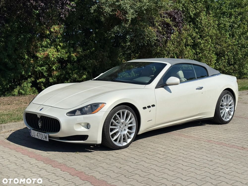 Maserati GranCabrio - 35