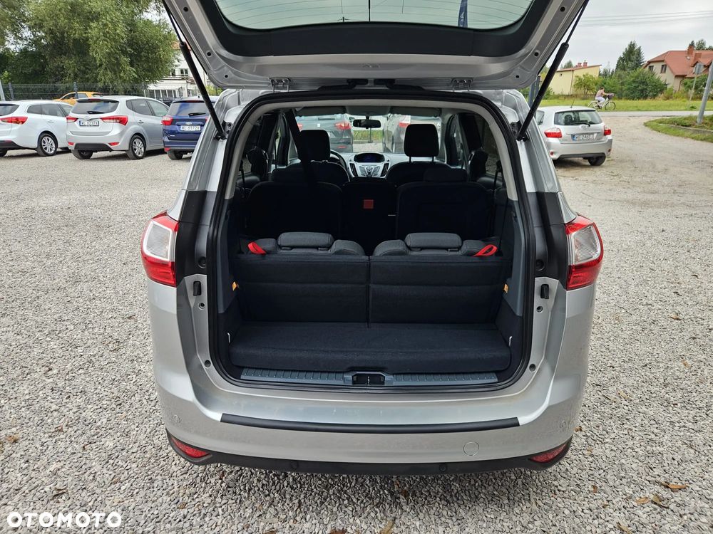 Ford Grand C-MAX 1.6 Ti-VCT Champions Edition - 17