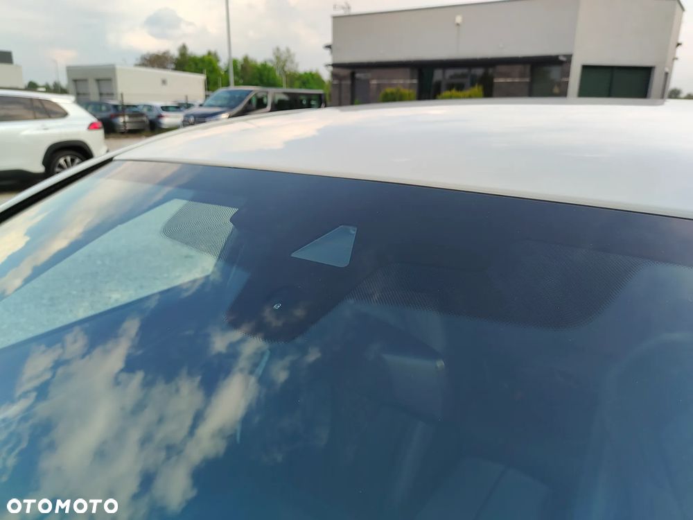 BMW Seria 5 518d mHEV M Sport sport - 29