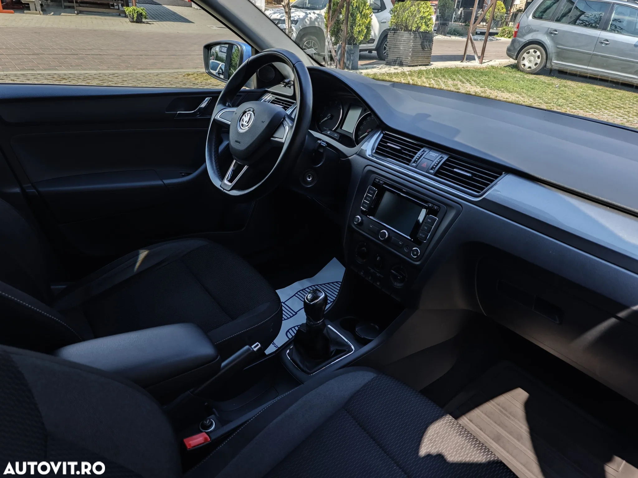 Skoda RAPID 1.2 TSI Ambition - 6