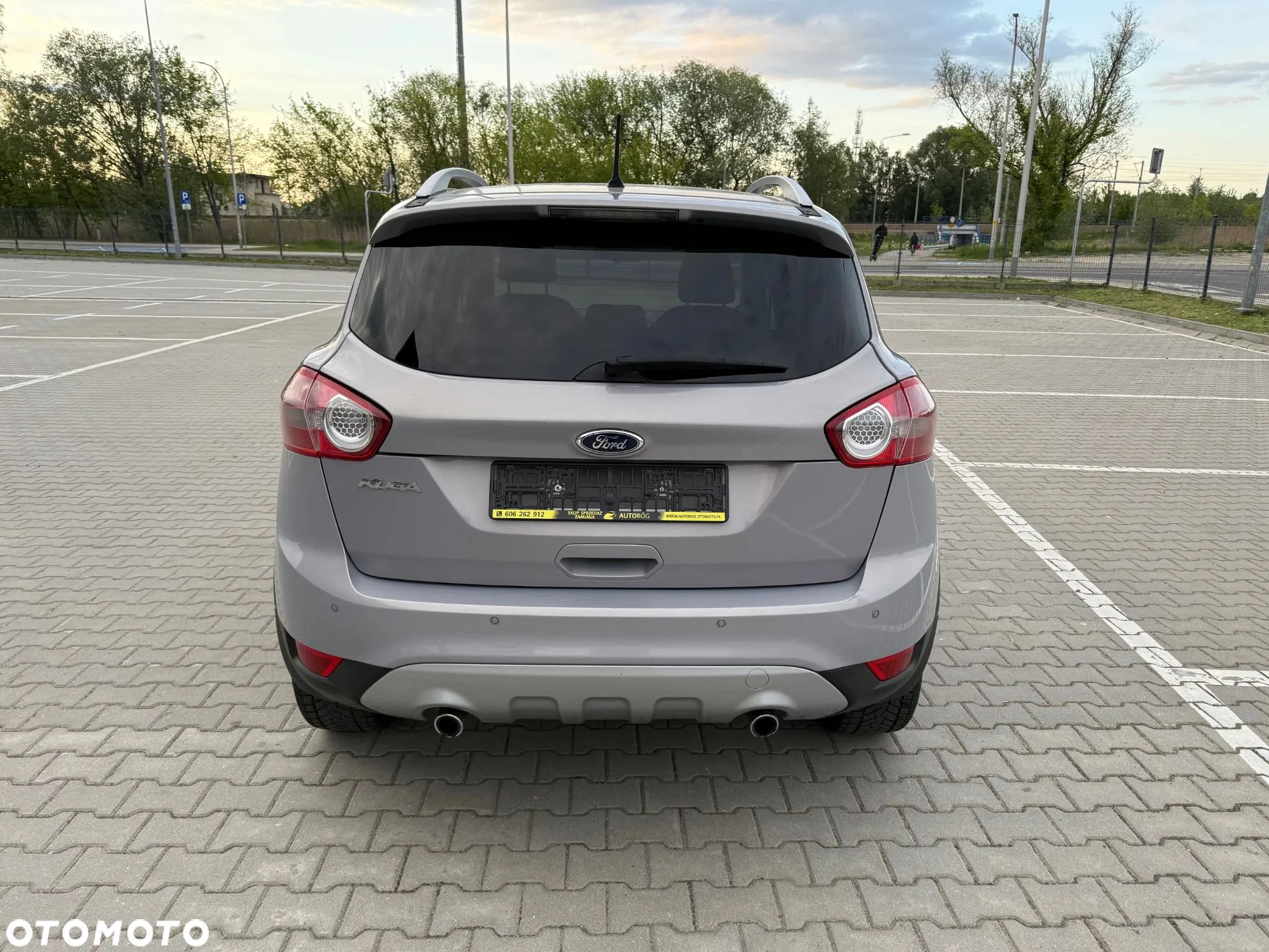 Ford Kuga 2.0 TDCi Titanium - 9
