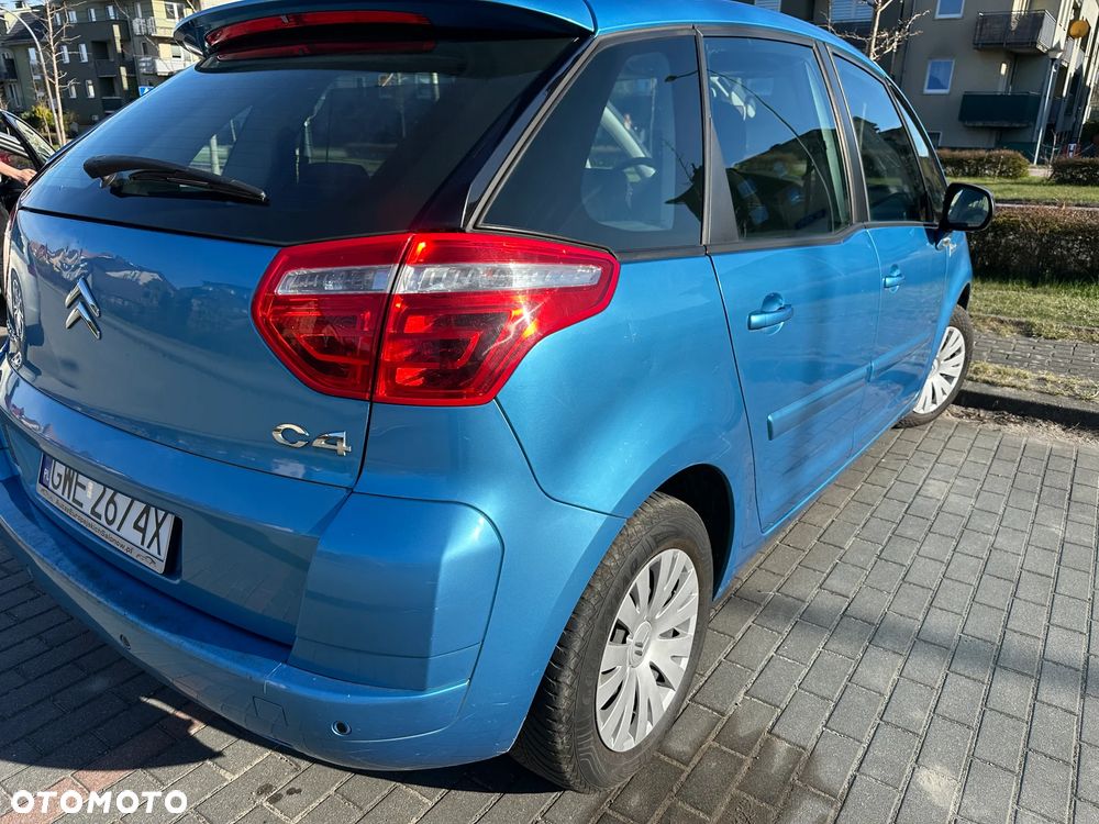 Citroën C4 Picasso 1.8 16V Confort - 11