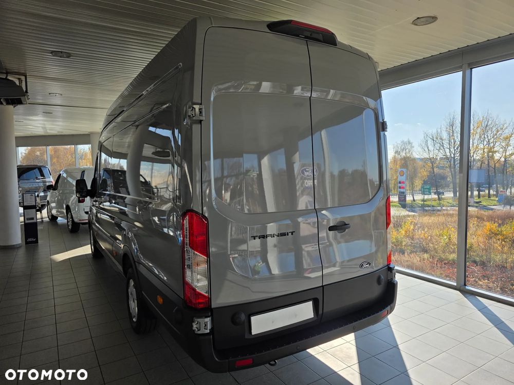 Ford Transit Trend Van 350L4H3 - 2