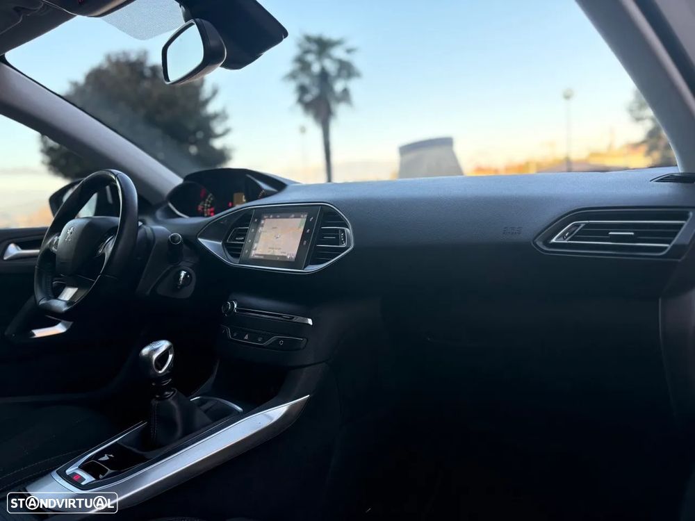 Peugeot 308 SW 1.6 BlueHDi Allure - 13