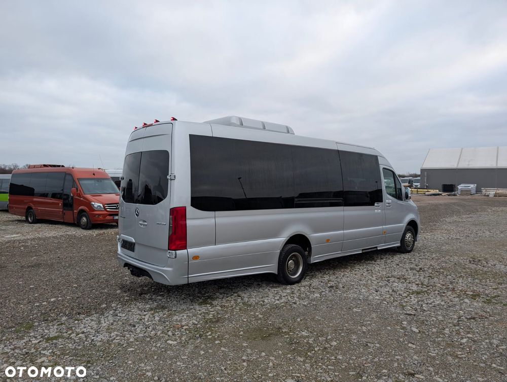 Mercedes-Benz Sprinter 519 - 4