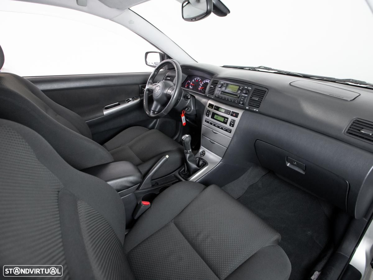 Toyota Corolla - 8