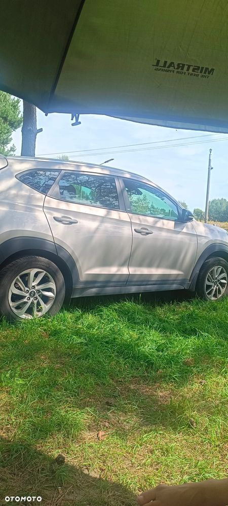 Hyundai Tucson 1.6 GDI BlueDrive GO 2WD - 13