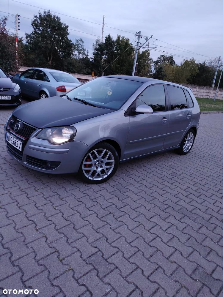 Volkswagen Polo - 9