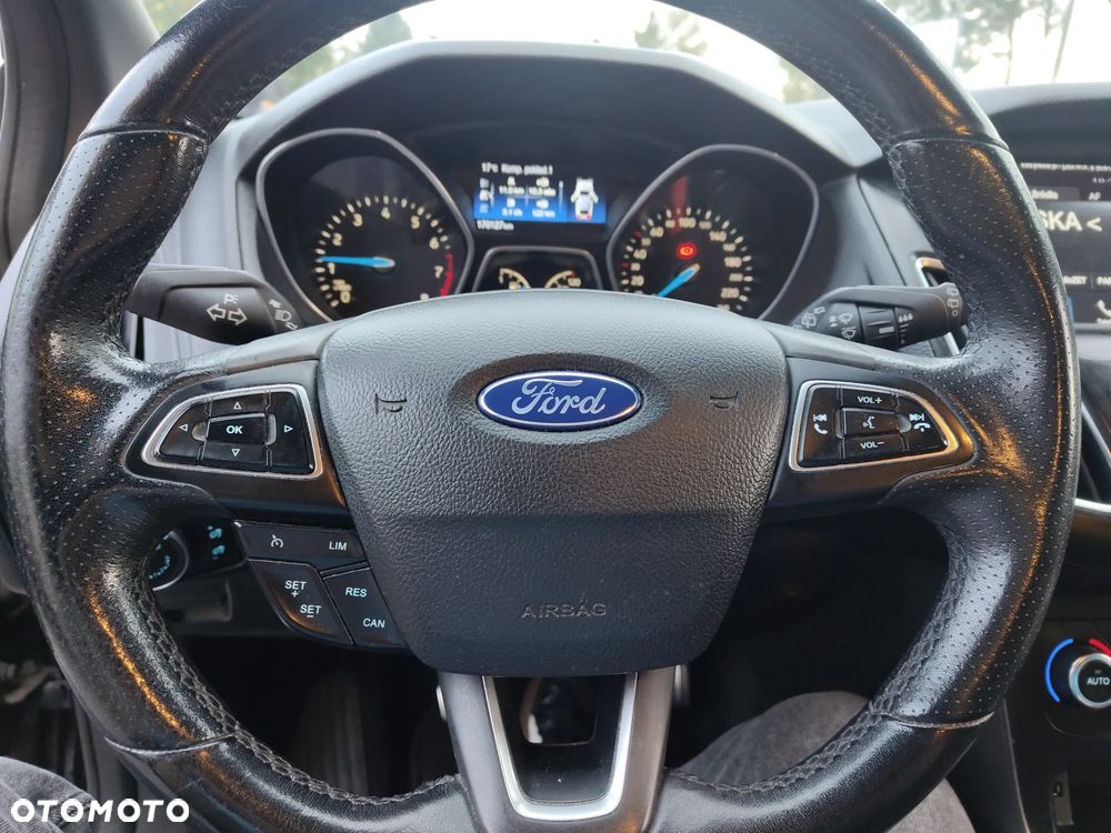 Ford Focus 1.5 EcoBoost SYNC Edition ASS - 21
