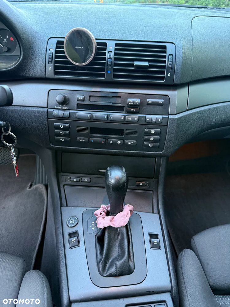 BMW Seria 3 - 16