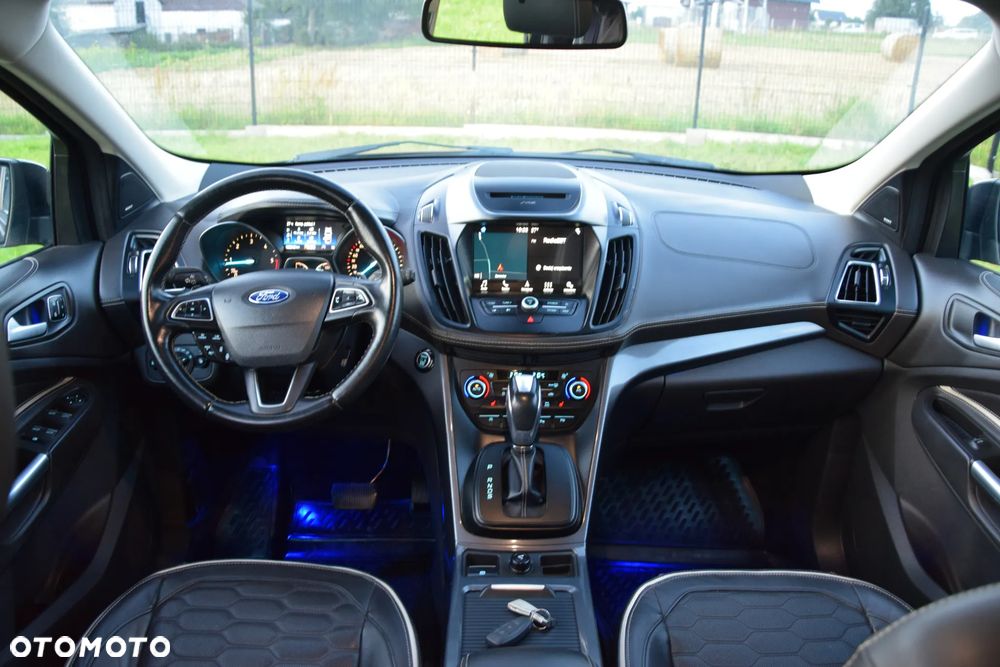 Ford Kuga 2.0 TDCi 4x4 Vignale - 16