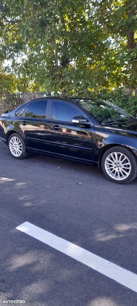 Volvo S40 1.6 Momentum - 3