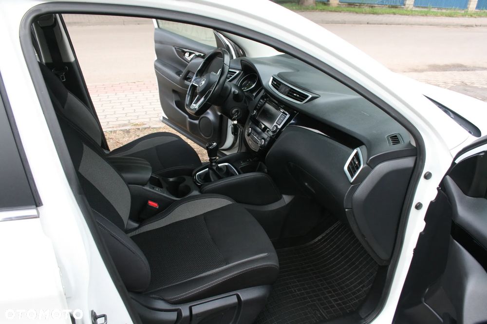Nissan Qashqai 1.3 DIG-T Acenta - 16