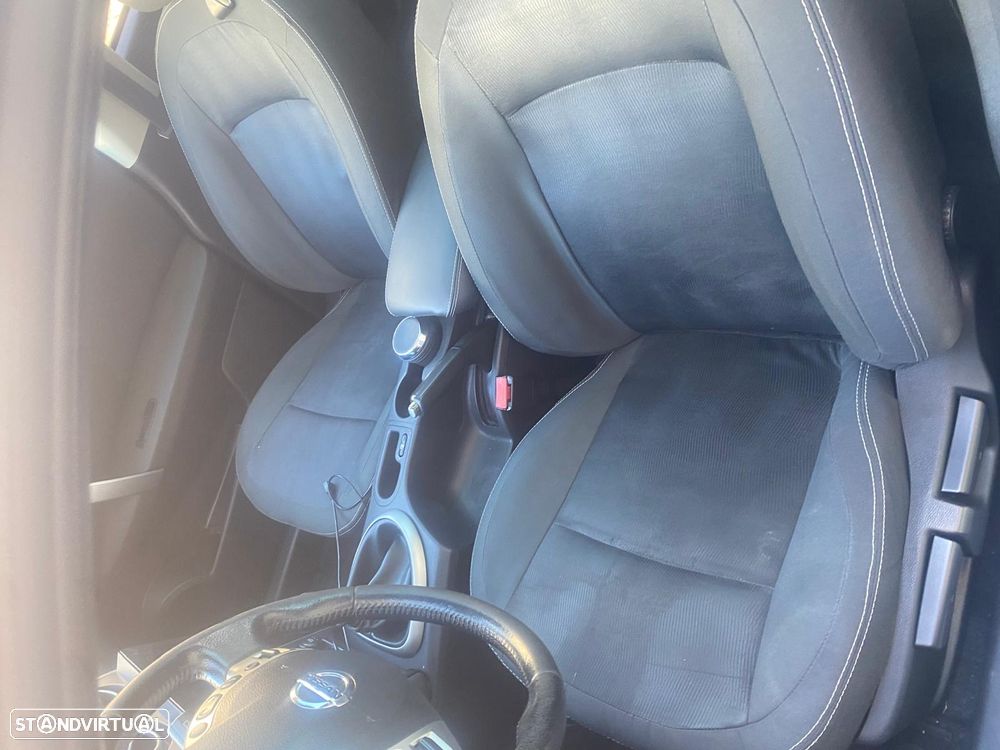 Nissan Qashqai 1.6 dCi DPF S&S acenta - 6