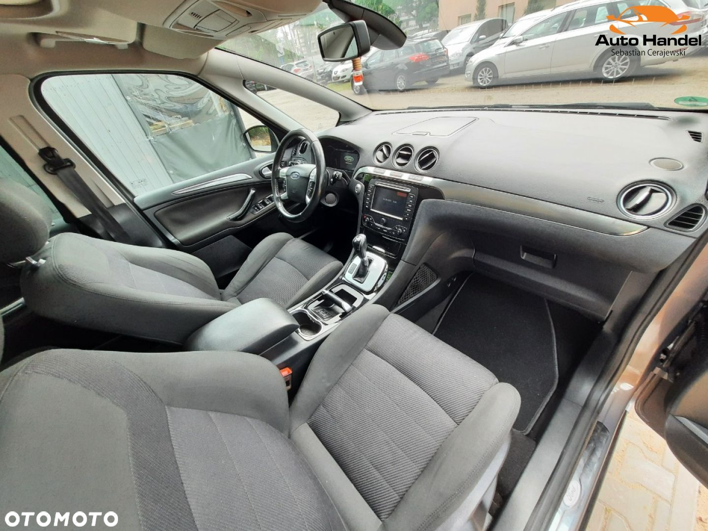 Ford S-Max 2.0 TDCi DPF Titanium - 28