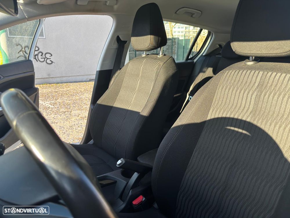 Peugeot 308 1.6 e-HDi Active - 14