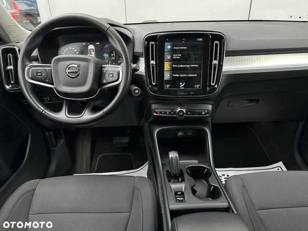 Volvo XC 40 - 20