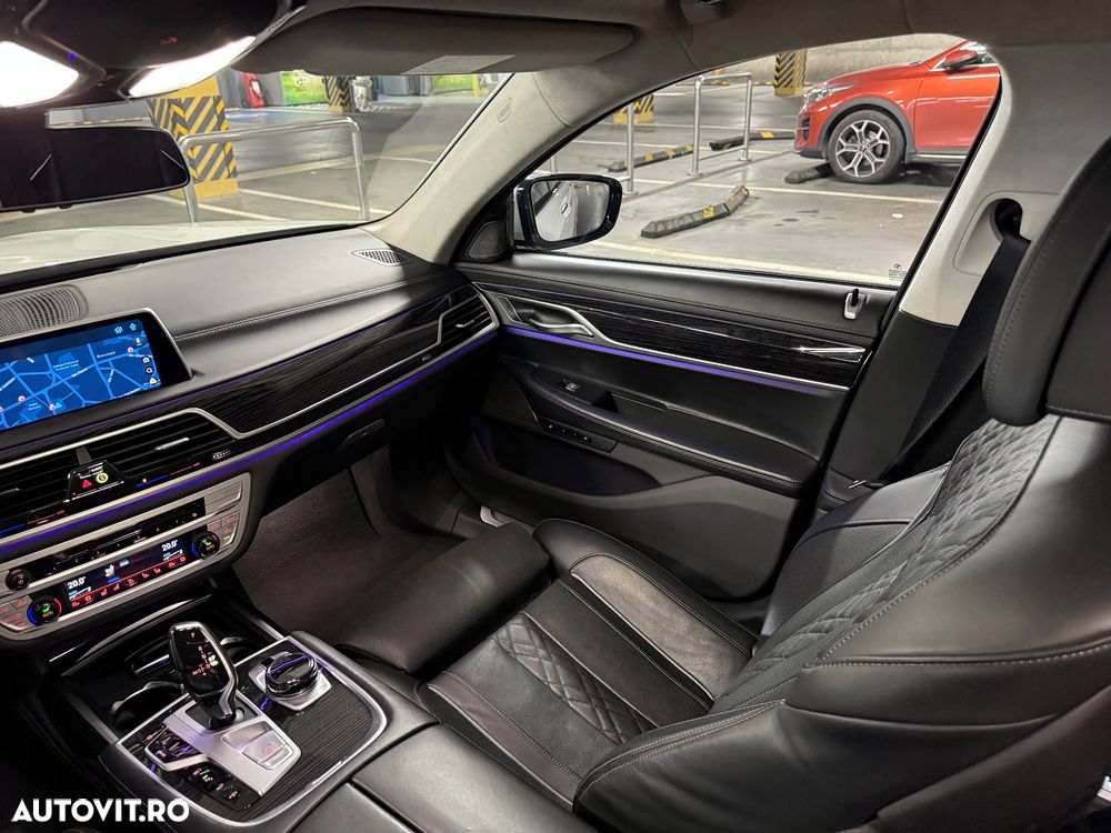 BMW Seria 7 - 16