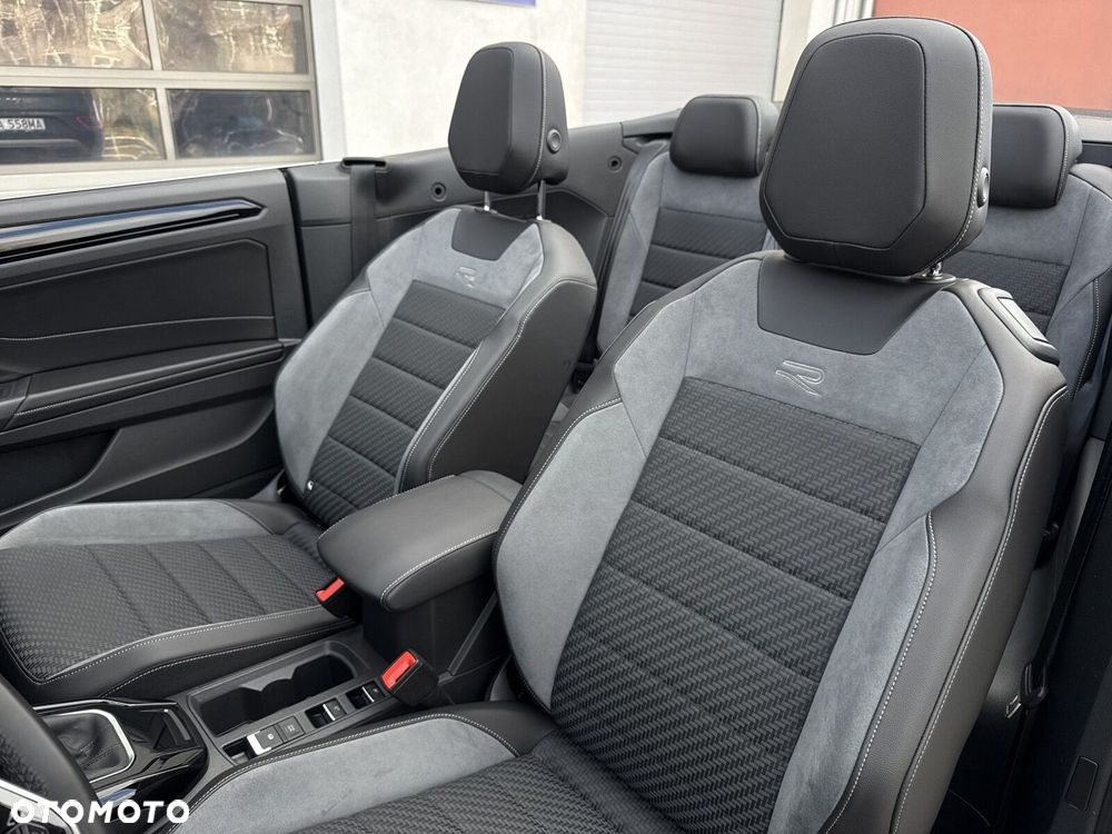 Volkswagen T-Roc - 13