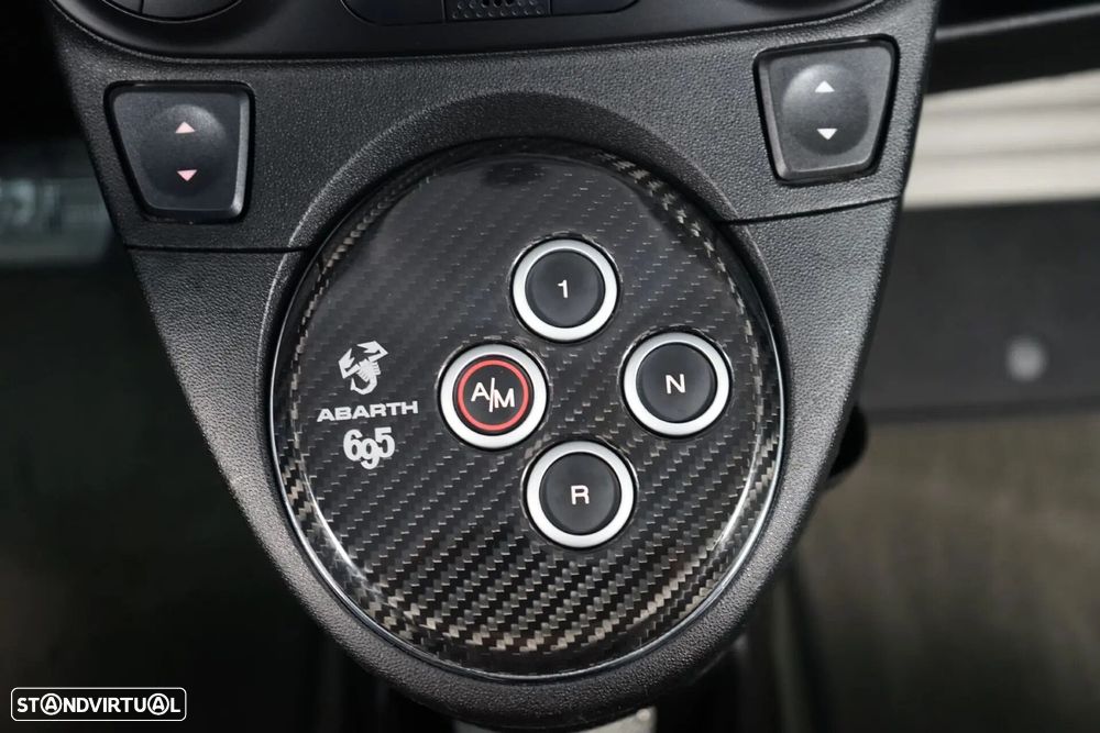Abarth 695 - 28