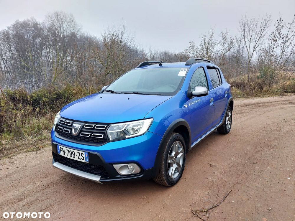 Dacia Sandero Stepway - 1