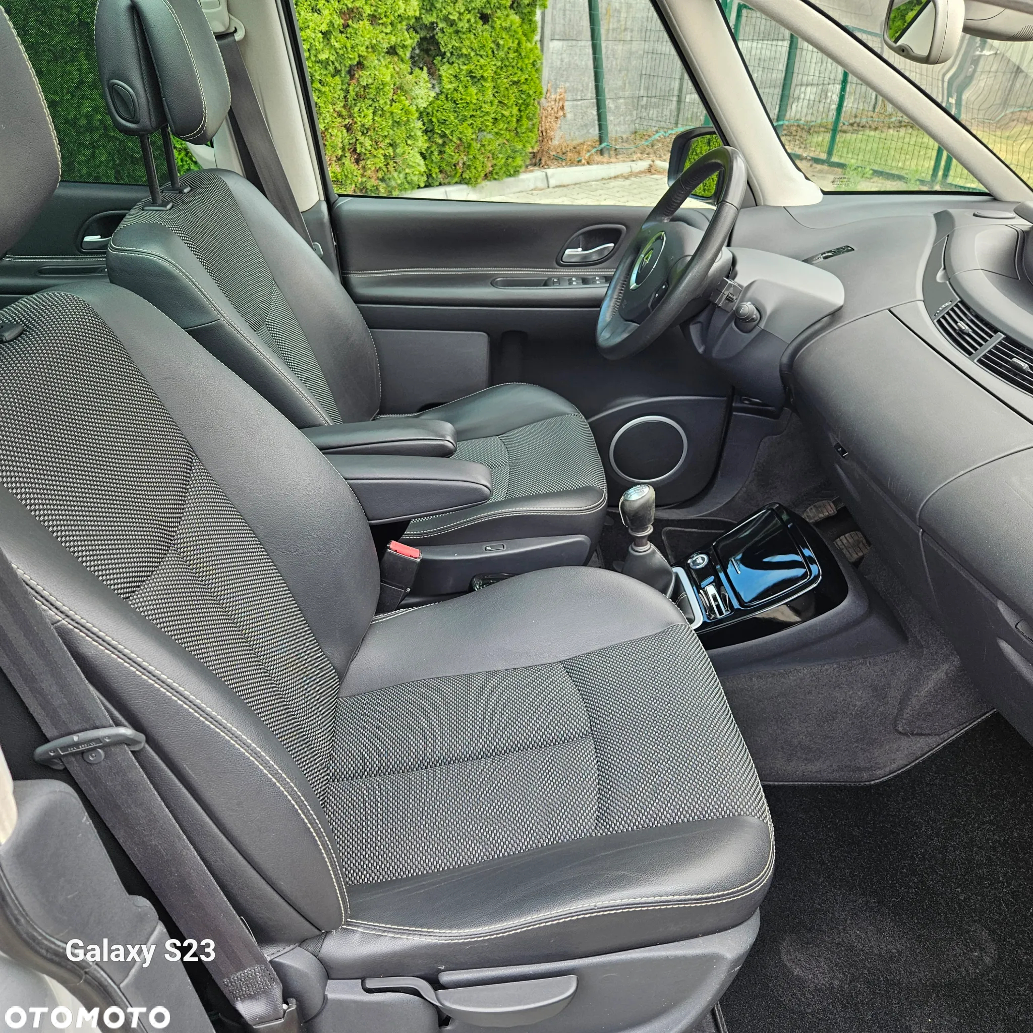 Renault Espace 2.0 dCi FAP Dynamique - 32