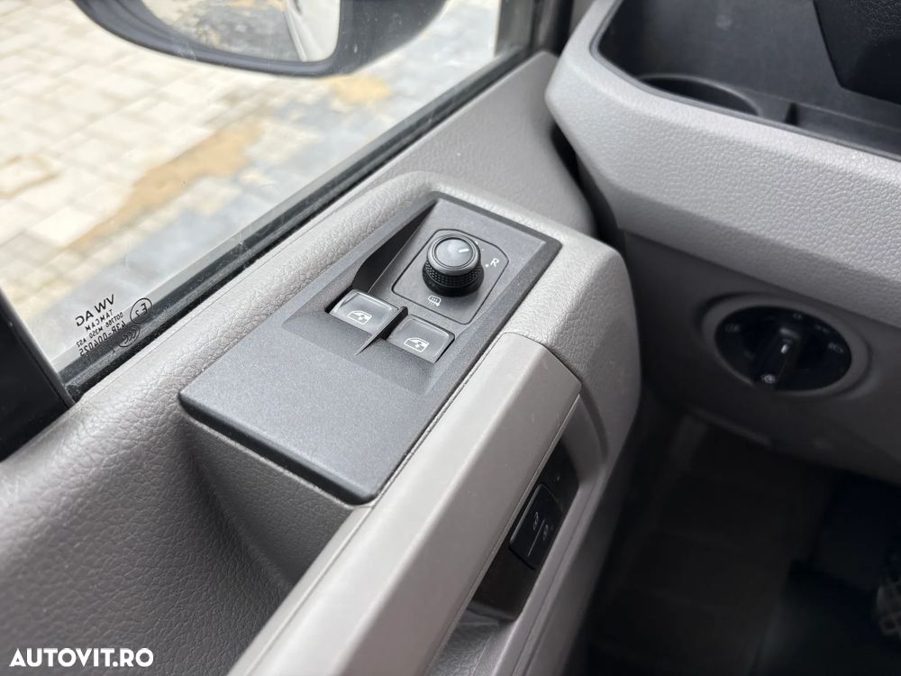 Volkswagen CRAFTER - 18