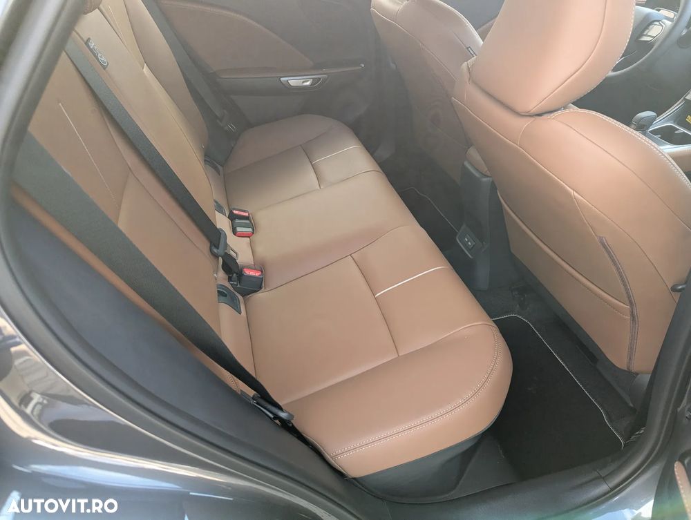 Lexus LBX 1.5 HEV 4x2 CVT Relax - 20