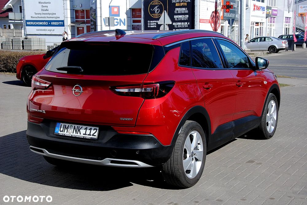 Opel Grandland X 1.2 Start/Stop Business Edition - 5