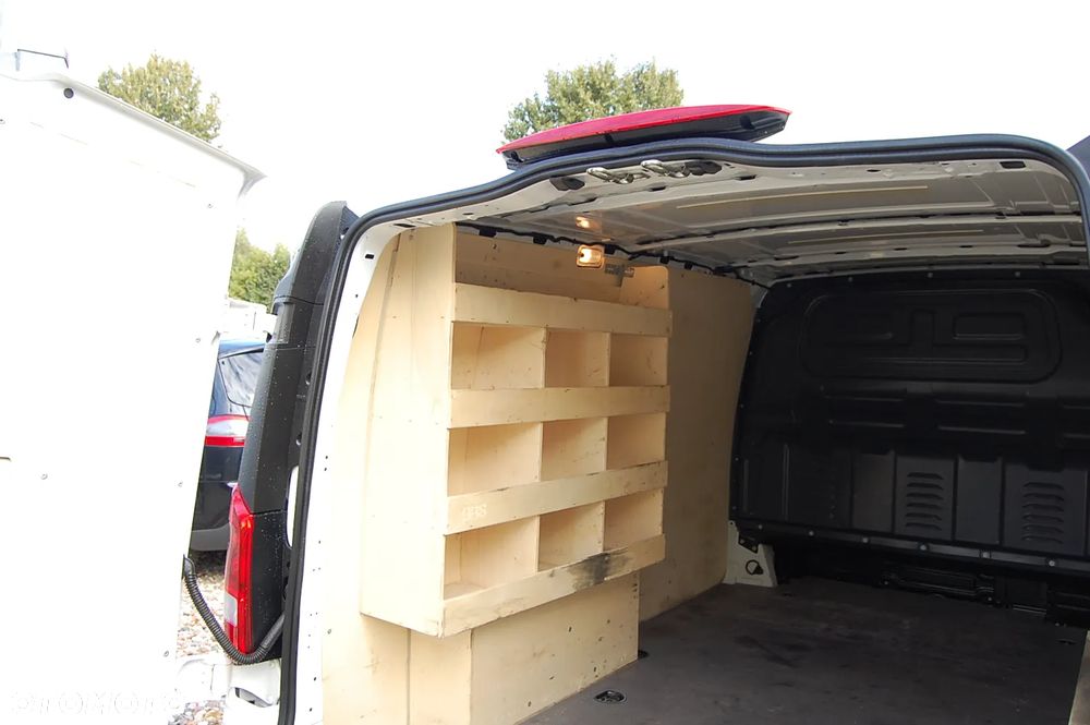 Mercedes-Benz Vito - 14