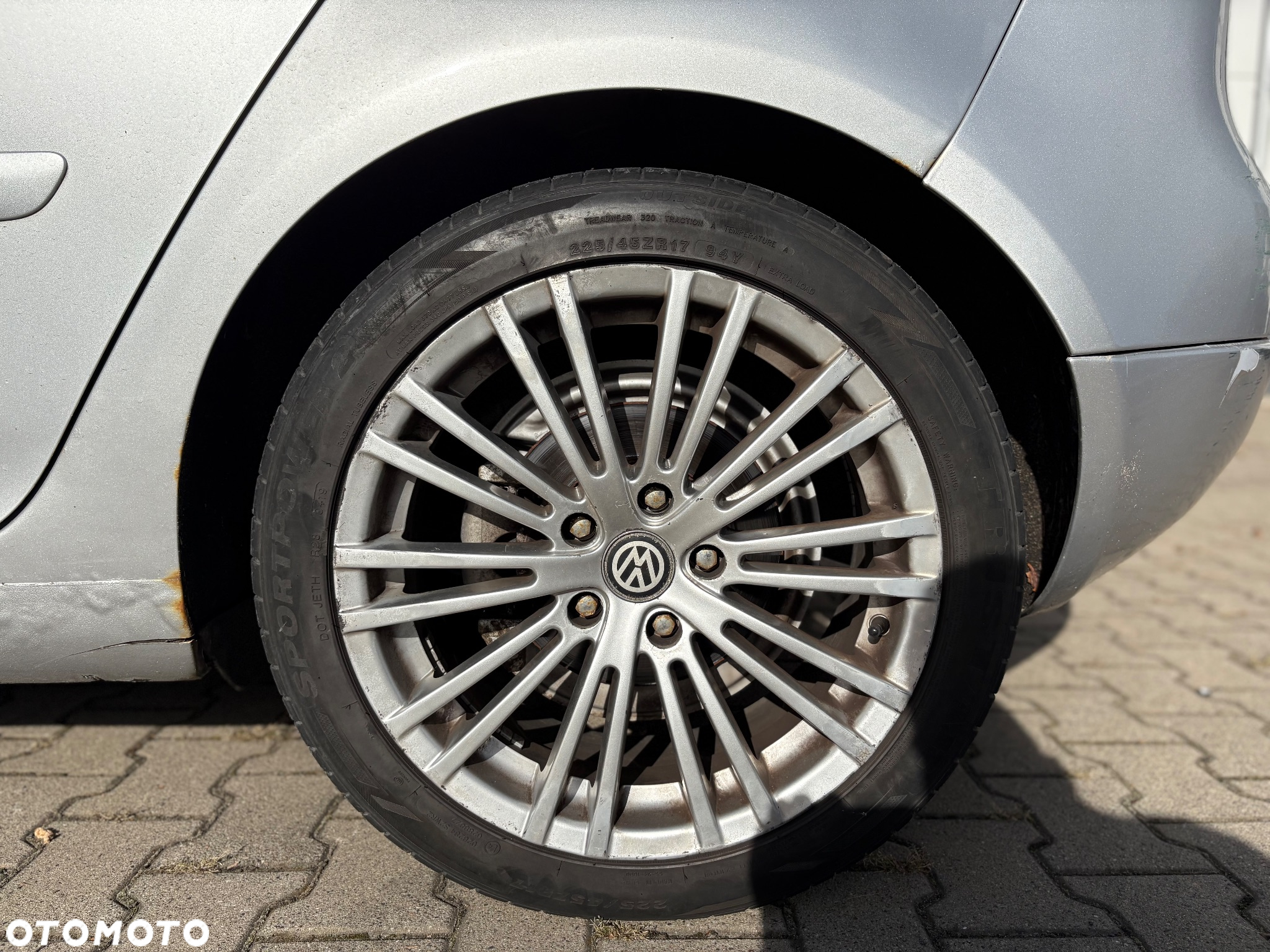 Volkswagen Golf V 2.0 TDI 4Mot GT Sport - 8