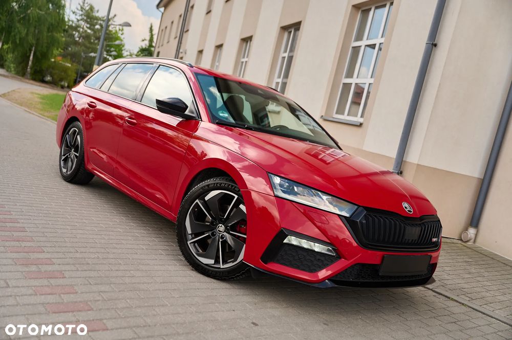 Skoda Octavia 2.0 TDI DSG 4x4 RS Plus - 9
