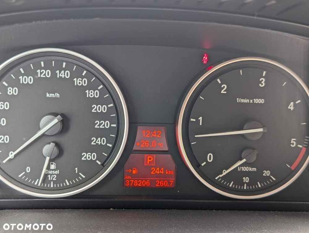 BMW X5 3.0sd xDrive - 37