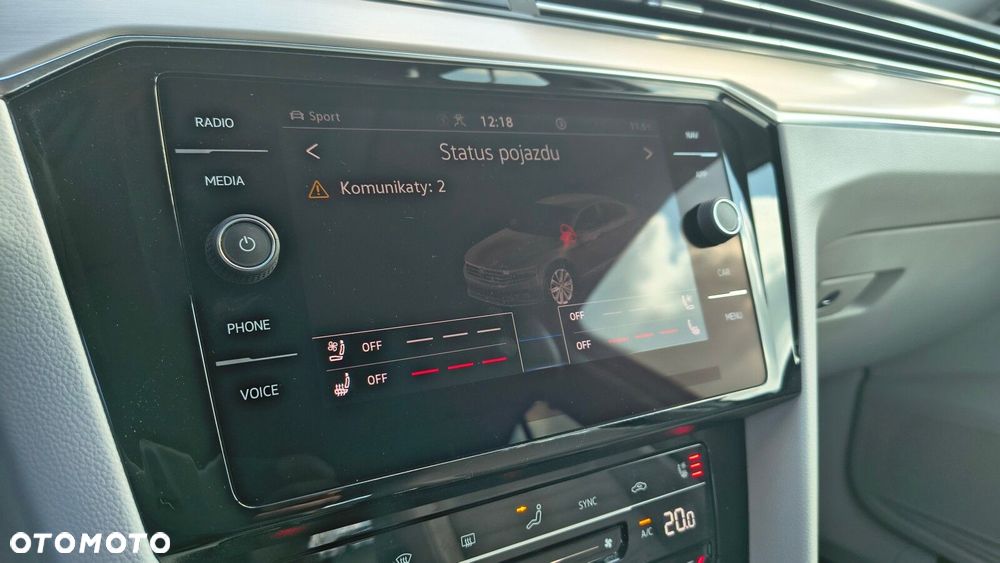 Volkswagen Passat - 25