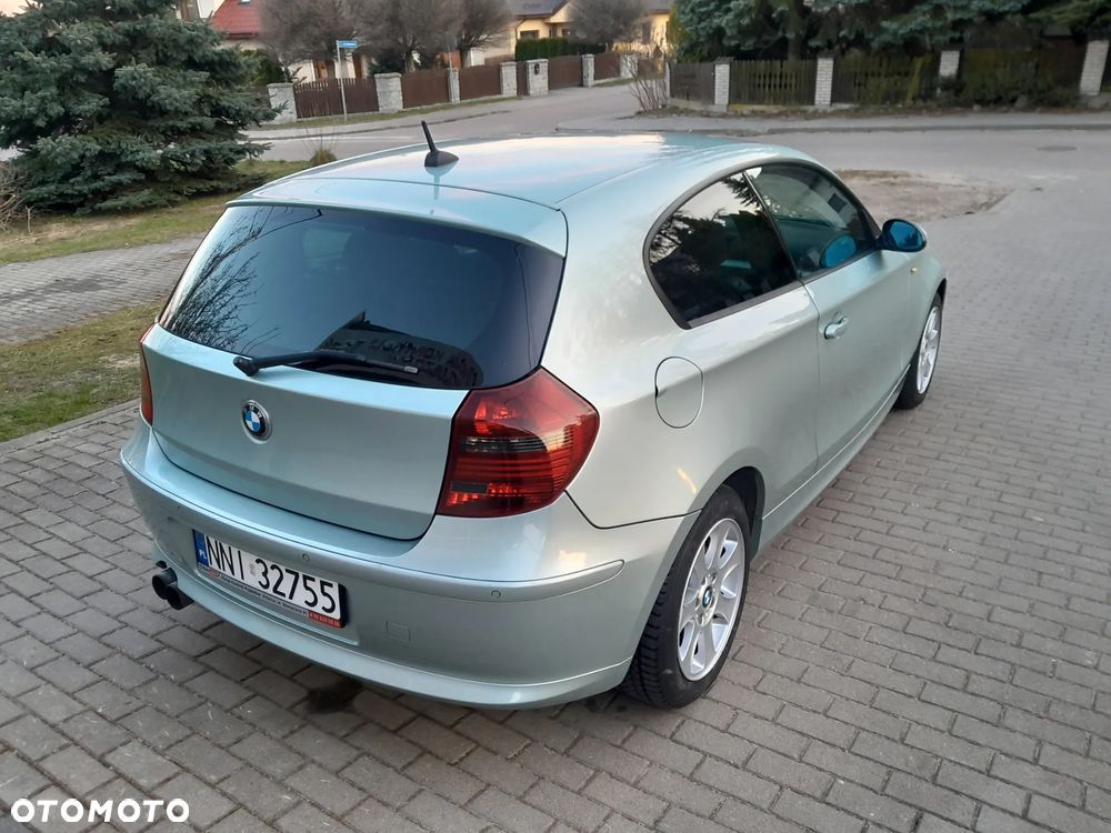 BMW Seria 1 118i Edition Sport - 5