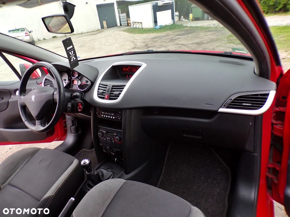 Peugeot 207 95 VTi Tendance - 16