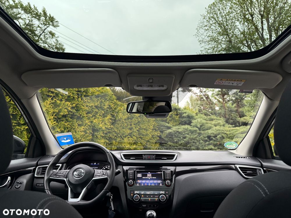 Nissan Qashqai 1.3 DIG-T N-WAY - 30