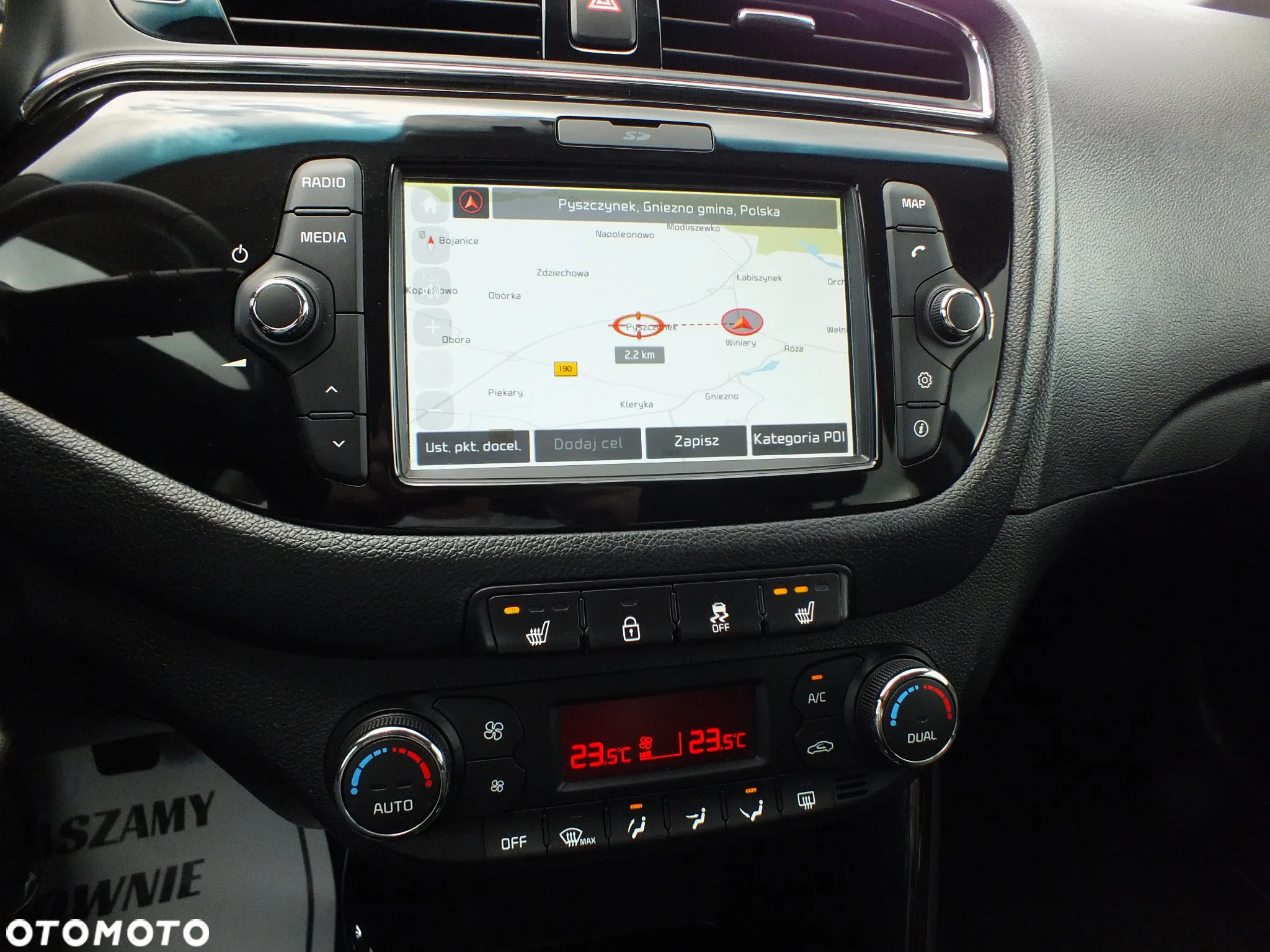 Kia Ceed 1.6 GDI Dream-Team Edition - 10