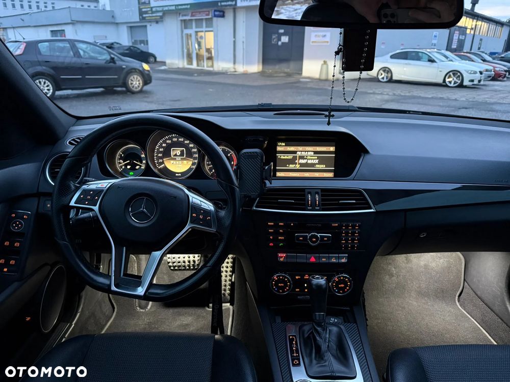 Mercedes-Benz Klasa C 350 CDI BlueEff Avantgarde - 8